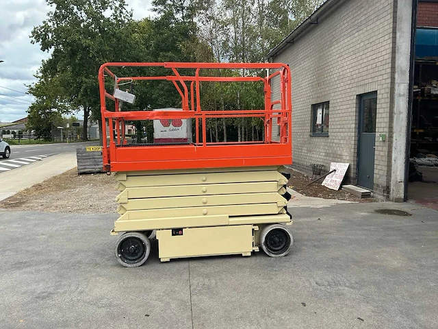 Jlg 3246-e2 schaarlift - afbeelding 11 van  17