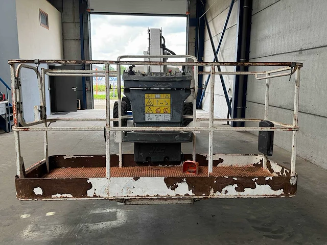 Jlg lift - ndt16017 - hoogwerker - 2005 - afbeelding 3 van  37