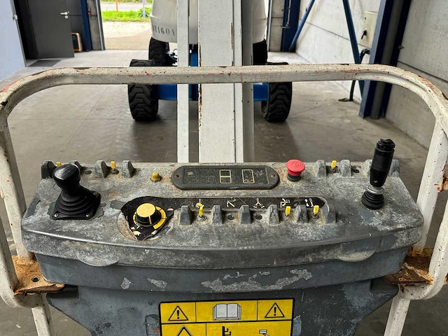 Jlg lift - ndt16017 - hoogwerker - 2005 - afbeelding 6 van  37