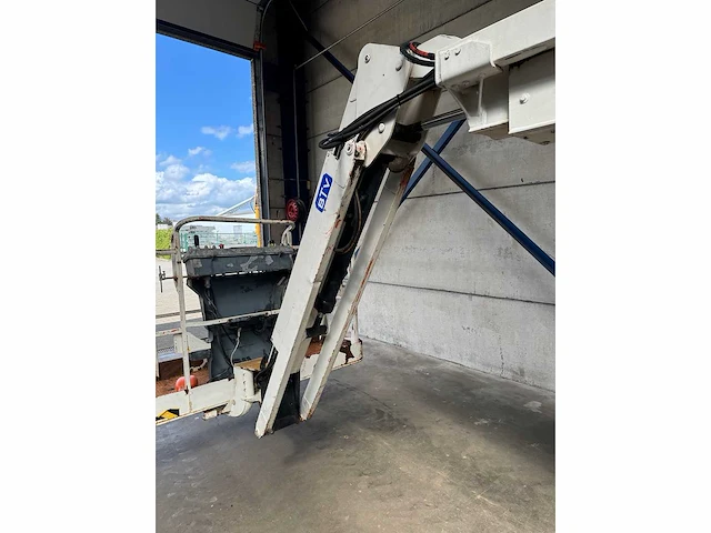 Jlg lift - ndt16017 - hoogwerker - 2005 - afbeelding 19 van  37