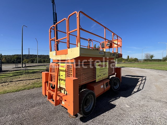 Jlg m4069 - afbeelding 13 van  17