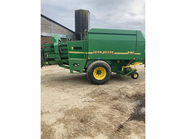John deere - 1996 - 690 - balenpers - afbeelding 14 van  20