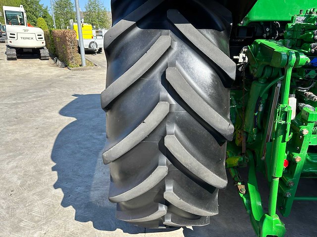 John deere - 2013 - 7230r - vierwielaangedreven landbouwtractor - afbeelding 10 van  64