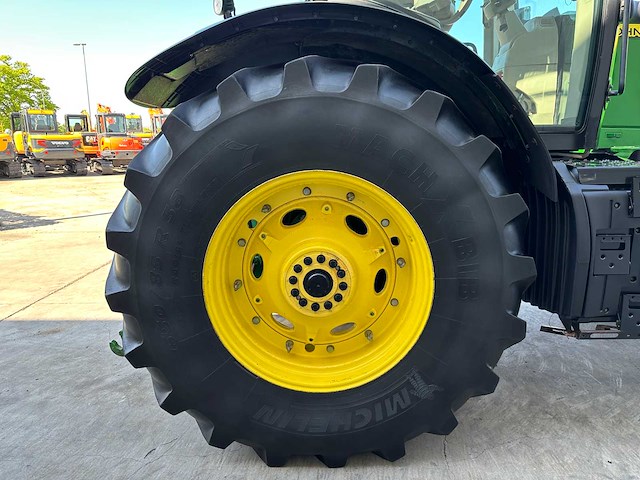 John deere - 2013 - 7230r - vierwielaangedreven landbouwtractor - afbeelding 21 van  64