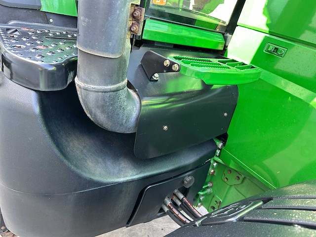John deere - 2013 - 7230r - vierwielaangedreven landbouwtractor - afbeelding 25 van  64