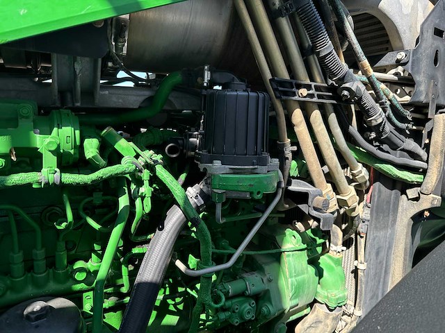 John deere - 2013 - 7230r - vierwielaangedreven landbouwtractor - afbeelding 44 van  64