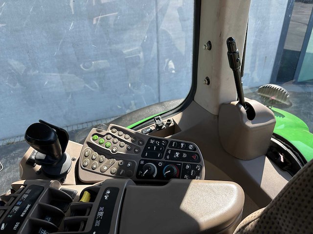 John deere - 2013 - 7230r - vierwielaangedreven landbouwtractor - afbeelding 50 van  64