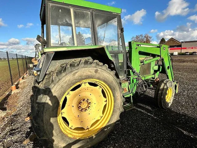 John deere - 3040 - 2wd landbouwtractor - 1980 - afbeelding 6 van  13