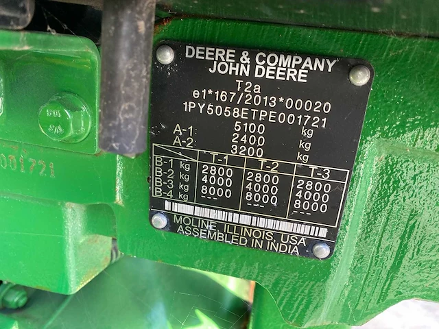 John deere - 5058e - 4-wheel drive tractor - 2025 - afbeelding 4 van  12
