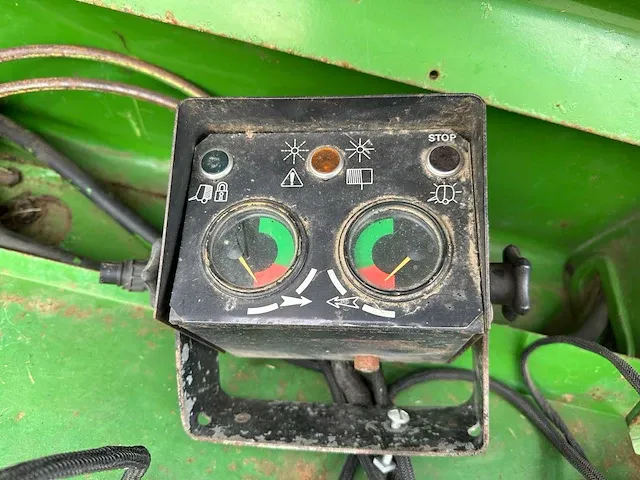 John deere - 550 - balenpers - 1989 - afbeelding 2 van  22