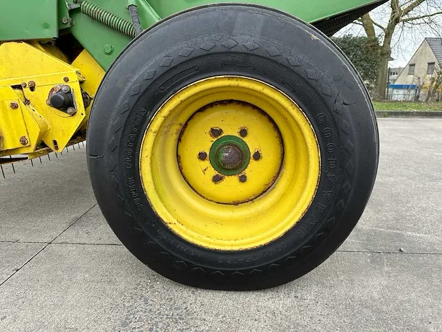 John deere - 550 - balenpers - 1989 - afbeelding 6 van  22