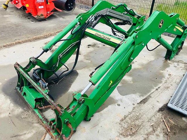 John deere - 653 - front loaders and accesories - 2010 - afbeelding 2 van  8