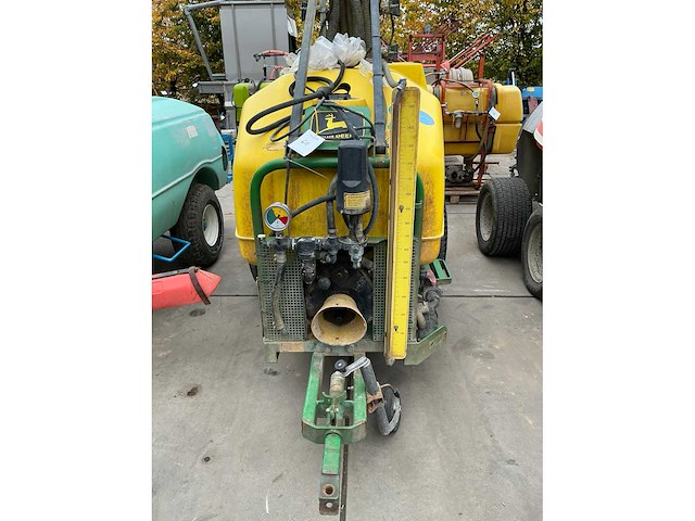 John deere 315 getrokken spuitmachine - afbeelding 3 van  7