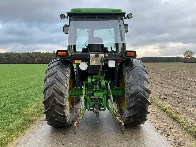 John deere 4240s landbouw tractor - afbeelding 21 van  26