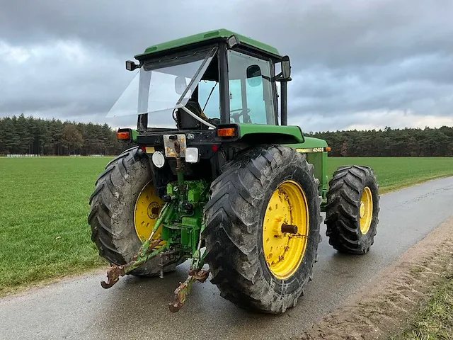John deere 4240s landbouw tractor - afbeelding 22 van  26