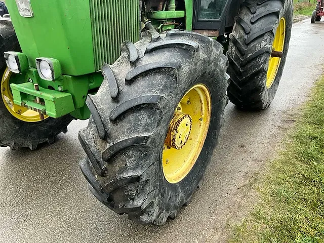 John deere 4240s landbouw tractor - afbeelding 26 van  26