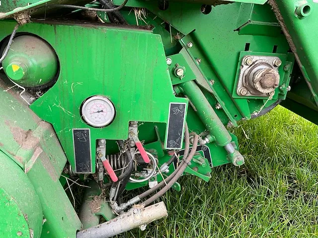 John deere 864 balenpers - 2011 - afbeelding 17 van  27