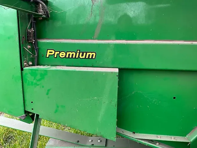 John deere 864 balenpers - 2011 - afbeelding 21 van  27