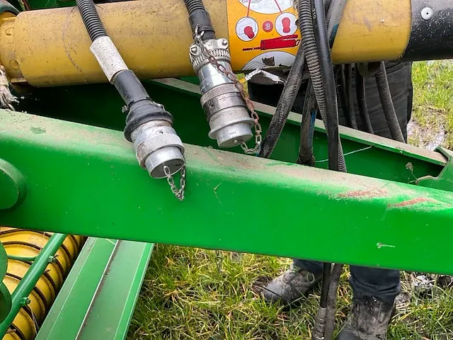 John deere 864 balenpers - 2011 - afbeelding 25 van  27
