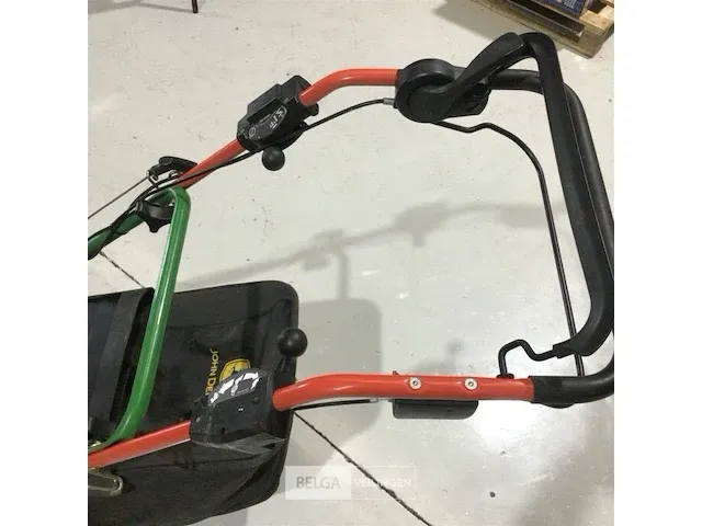 John deere benzine grasmaaier r52vb - afbeelding 6 van  6