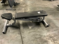 Johnson adjustable bench krachtstation