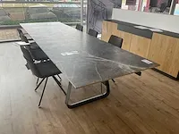 Joli curve xxl eetkamertafel met stoelen - afbeelding 3 van  8