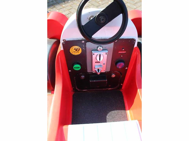 Jolly roger - car - kiddy ride - afbeelding 3 van  4