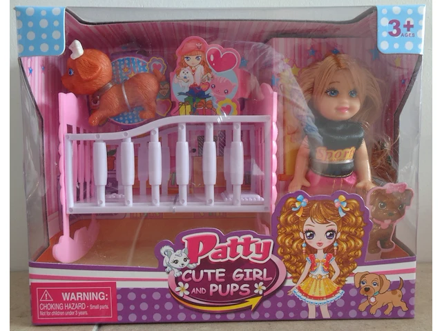 Jonotoys cute girl patty 11,50 cm met bed wit - afbeelding 1 van  5