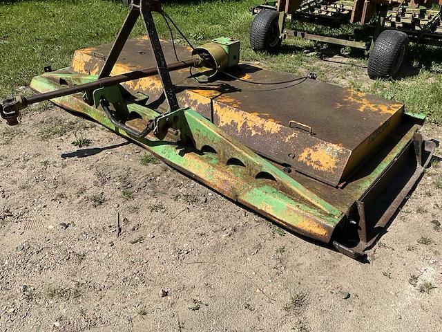 Joskin maaimachine weidebloter - afbeelding 2 van  9