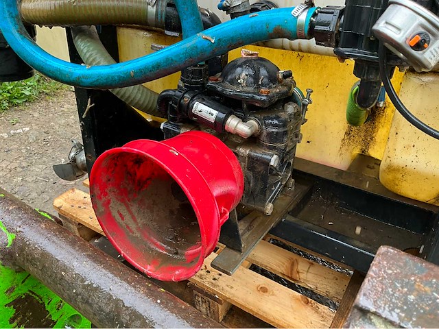 Joskin sproeier 21 meter + tank 1100 liter - 850023 mega - - afbeelding 20 van  37