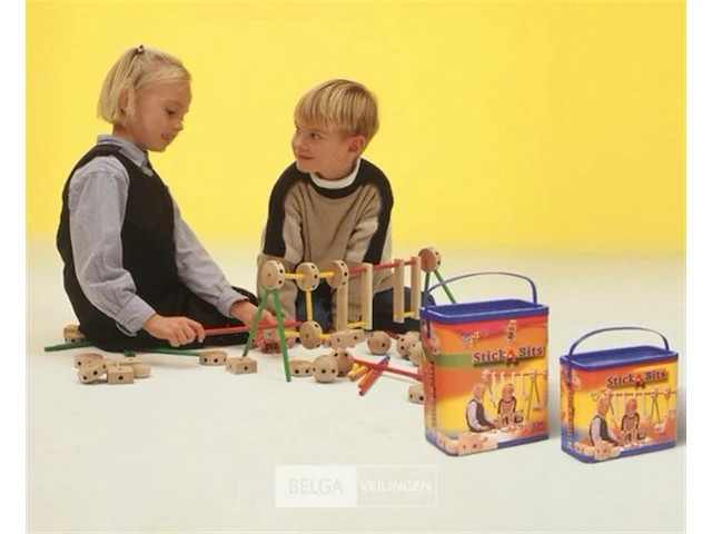 Joy - toy bouwspel - stick a bits 120 stuks/vanaf 4 jr. - afbeelding 2 van  4