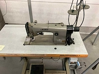 Juki 1naalds kantafsnij machine type dmn530-4 - afbeelding 4 van  6