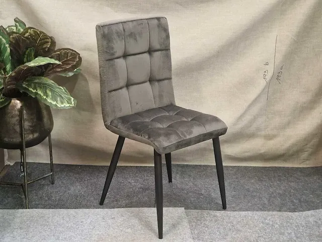 Julia grey velvet - dining chairs (4x) - afbeelding 1 van  4