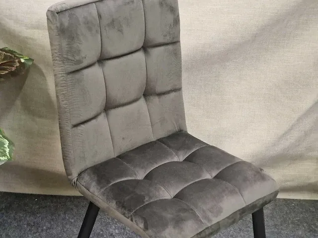 Julia grey velvet - dining chairs (4x) - afbeelding 4 van  4