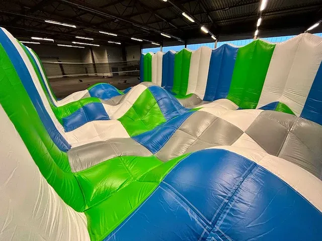 Jumping mountain - afbeelding 4 van  4