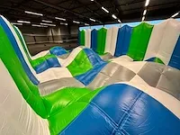 Jumping mountain - afbeelding 4 van  4