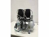 Jun-air oilless schommelende zuiger luchtcompressor 2xof302-40b - afbeelding 1 van  2