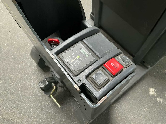 Jungheinrich - esz-350 - takelwagens - 2009 - afbeelding 8 van  10