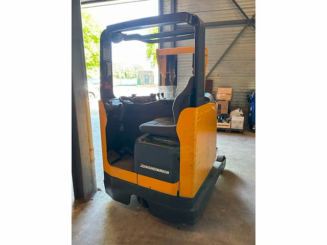 Jungheinrich - reachtruck - afbeelding 6 van  8