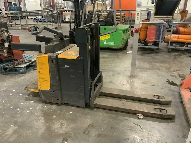 Jungheinrich ecd220 stapelaar - afbeelding 2 van  7
