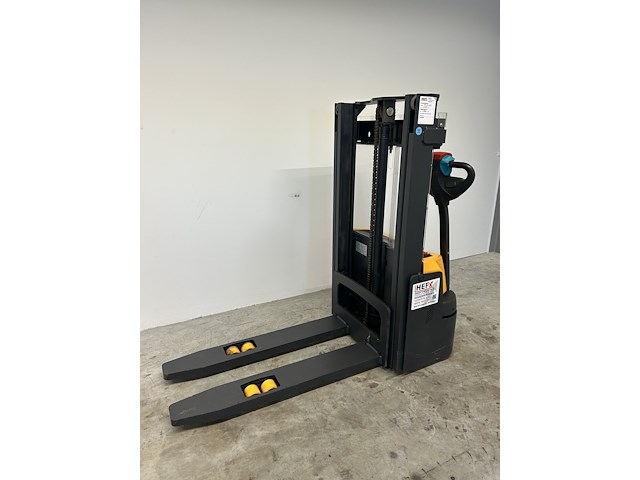 Jungheinrich ejc m10 stapelaar - bj 2017 - afbeelding 2 van  8