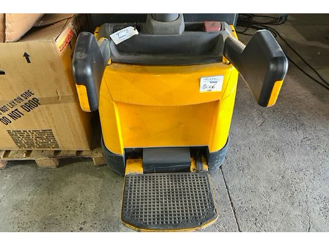 Jungheinrich electrsiche transpallet - afbeelding 6 van  8