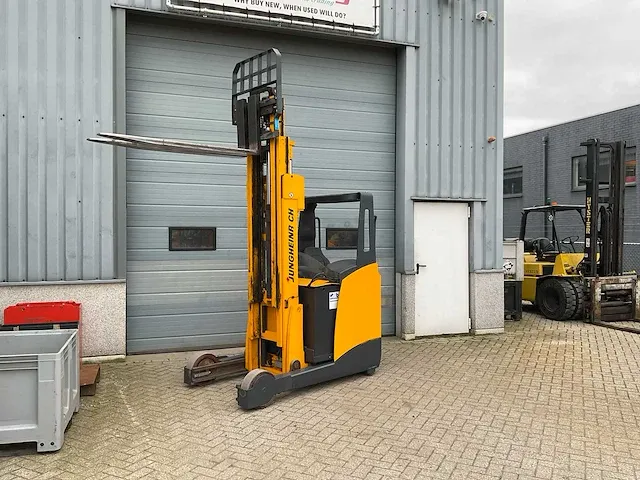 Jungheinrich etm 325 reach truck - afbeelding 2 van  9