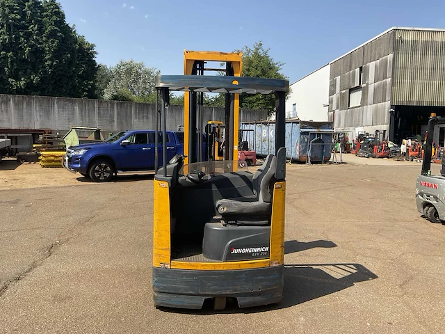 Jungheinrich etv 214 reach truck - afbeelding 9 van  15