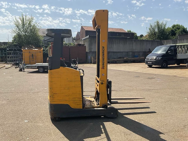 Jungheinrich etv 214 reach truck - afbeelding 11 van  15