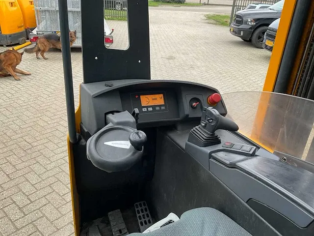 Jungheinrich etv 216 reach truck - afbeelding 2 van  13