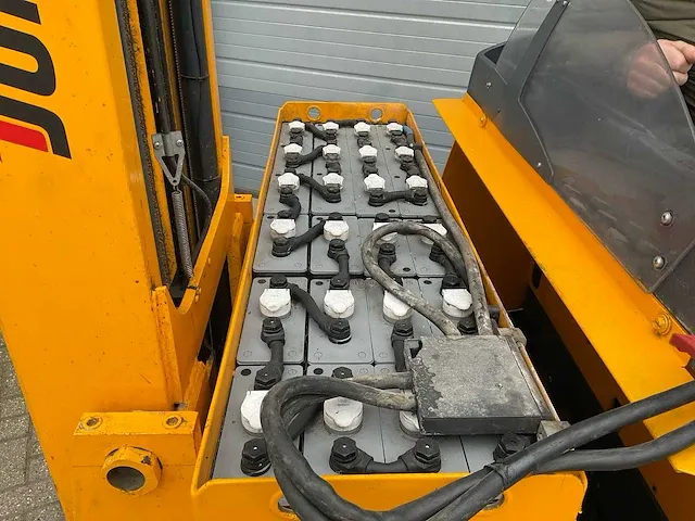 Jungheinrich etv 216 reach truck - afbeelding 7 van  13