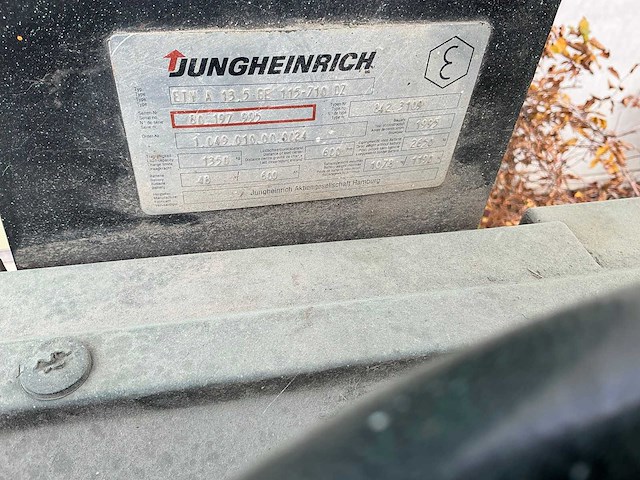 Jungheinrich etv a 13.5 reach truck - afbeelding 8 van  8