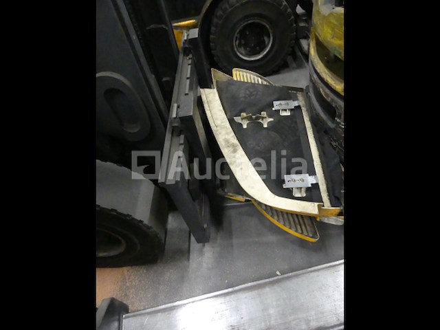 Jungheinrich gasvorkheftruck tfg20ak - afbeelding 1 van  5