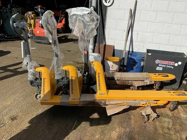 Jungheinrich hand hydraulische palletwagen (3x) - afbeelding 1 van  4